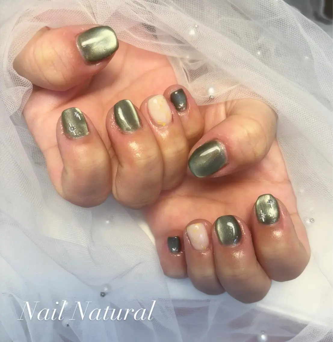ネイル フラッシュネイル フットネイル フレンチネイル ジェルネイル ガラスフレンチ ハンドネイル Nail salon Natulalのネイルデザイン