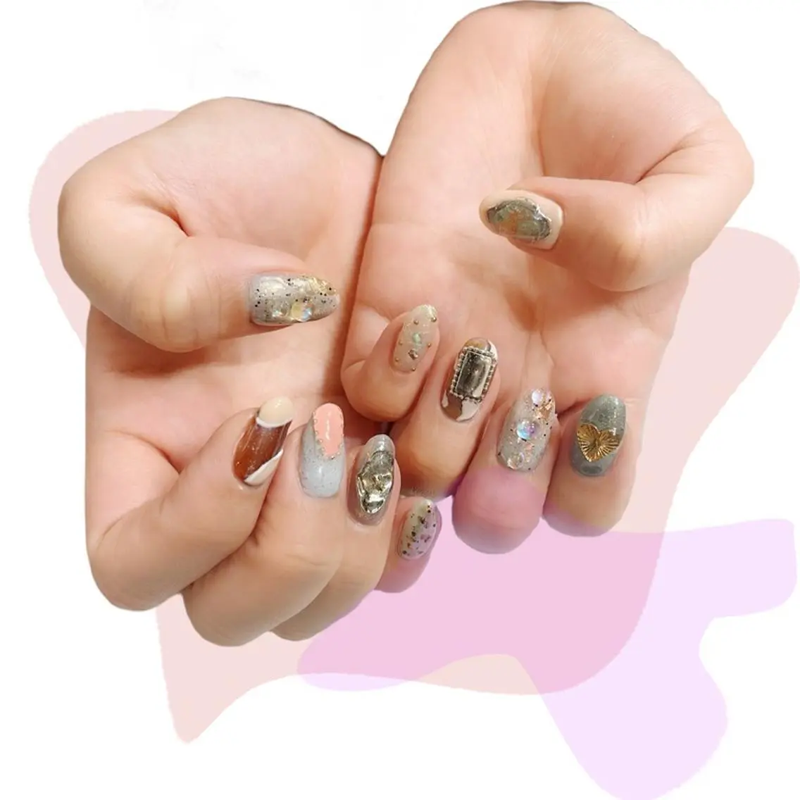 ネイル オーロラネイル 氷ネイル・うるうるネイル 韓国ネイル マグネットネイル ミラーネイル VOLLMOND nailのネイルデザイン