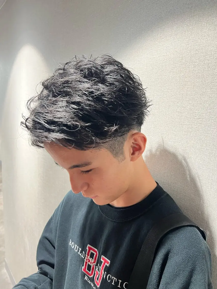ショート メンズ アップバング ショートヘア ⚡️ショート特化⚡️ ATARUのヘアスタイル