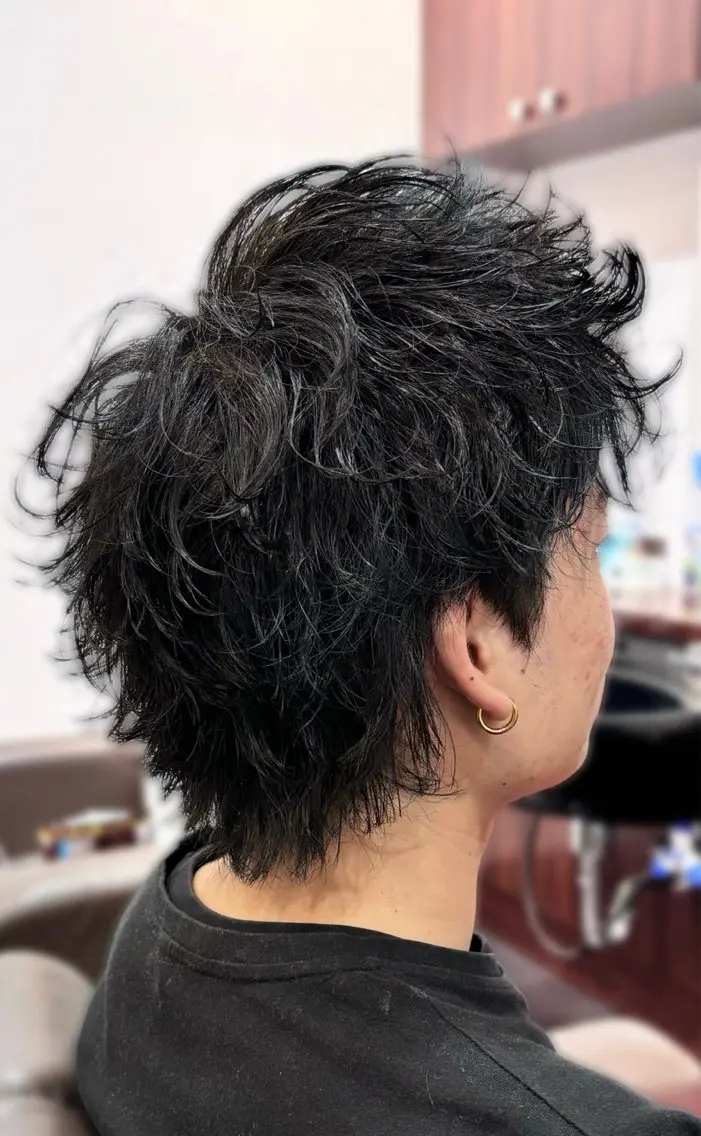 ショート パーマ メンズ メンズパーマ スパイキーショート ショートヘア 鼎一真ハイトーン/ パーマ/何でも屋さんのヘアスタイル