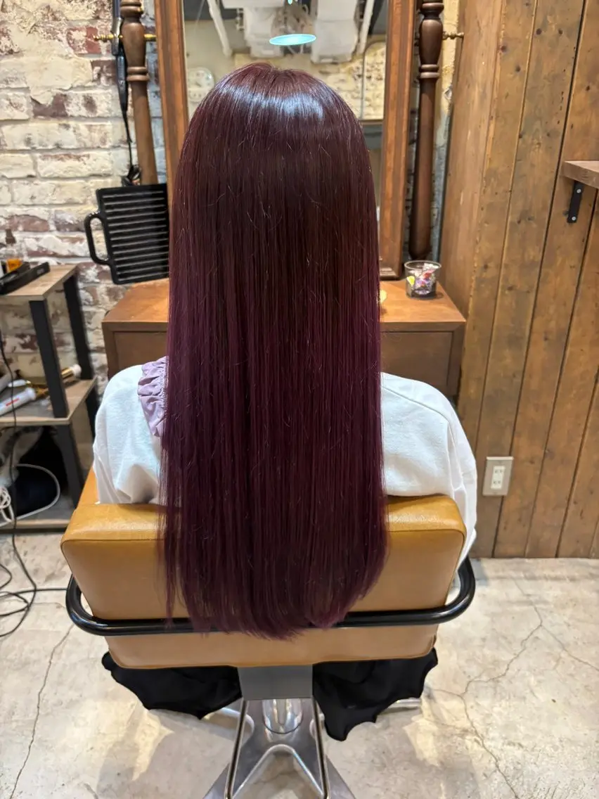 ロング カラー ブリーチ ボルドーカラー ラベンダーカラー ピンクカラー ピンクラベンダー ヘアカラー トリートメント 七井 香奈 (なないかな)のヘアスタイル