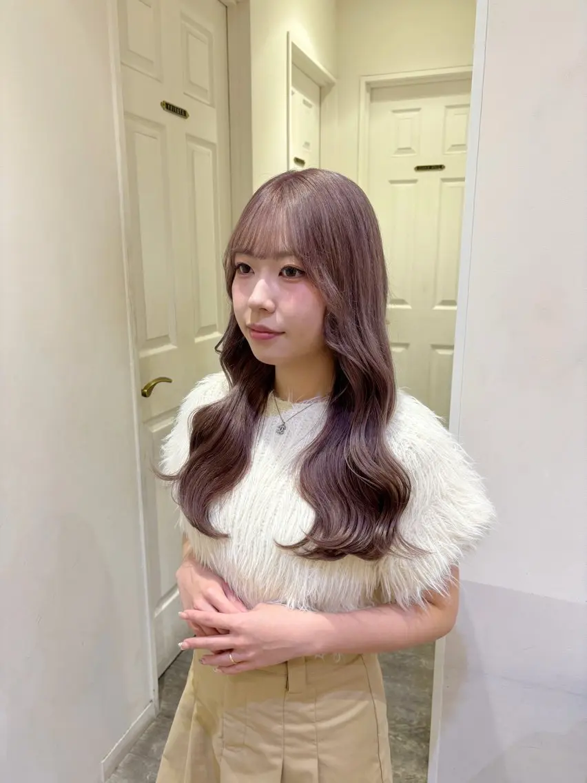 ロング カラー ブリーチ 透明感カラー グレージュ ラベンダーカラー ラベンダーグレージュ ヘアカラー シールエクステ横浜 🐏☁️miminaのヘアスタイル