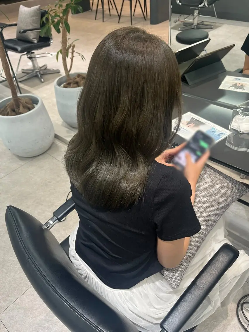 カラー ヘアカラー FILMS せんのヘアスタイル