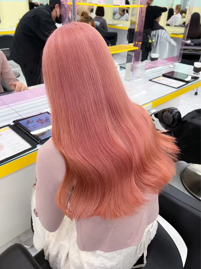 ロング カラー ヘアアレンジ Zina熊本🫧 Kurehaのヘアスタイル