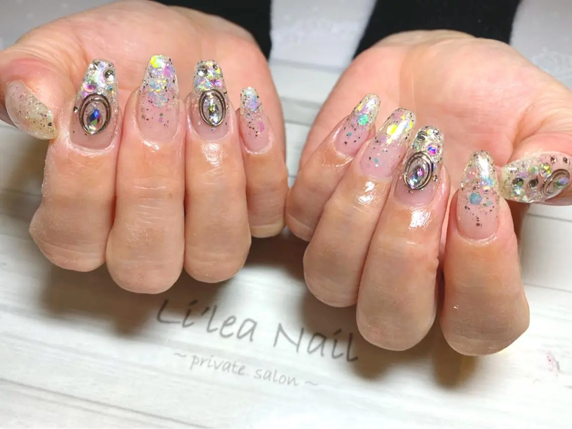 ネイル Li'leaNail AINAのネイルデザイン