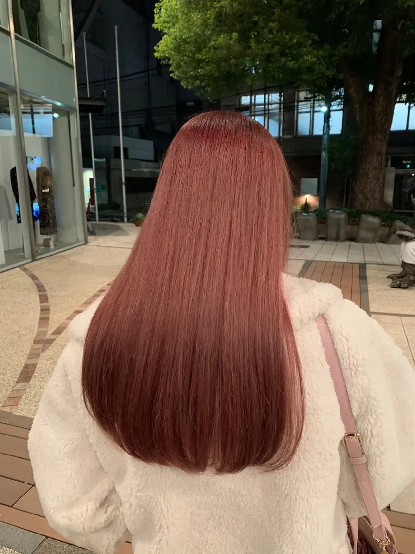 カラー ピンクカラー 🌼REINA🌼 毛流れカット🌼赤坂のヘアスタイル