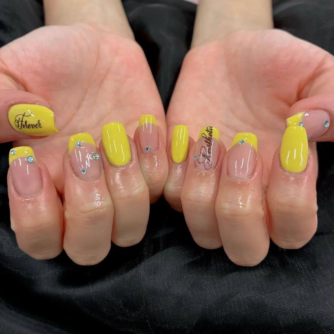 ネイル ハンドネイル DuLi Blinkのネイルデザイン