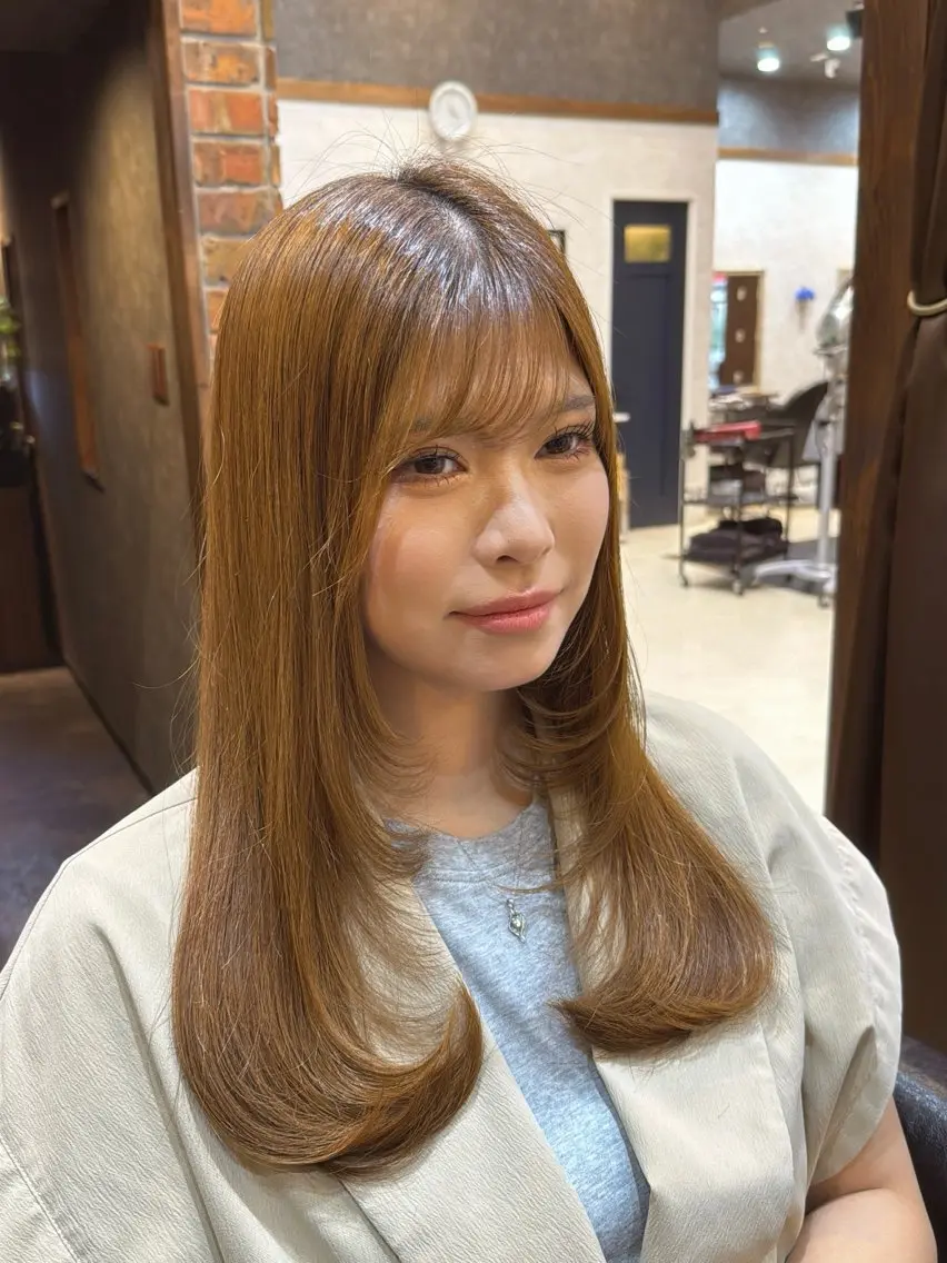 ロング カラー 松本 沙良のヘアスタイル
