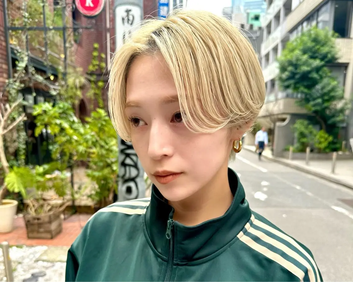 ショート カット ヘアカラー トリートメント 骨格診断で絶対可愛い ✨丸みショート✨凌弥のヘアスタイル