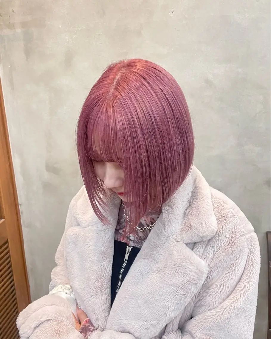 💗《暖色専用》💗[ﾋﾟﾝｸ.オレンジ.レッド.バイオレット]ブリーチ+カラー+トリートメント+[指名料¥500]の写真