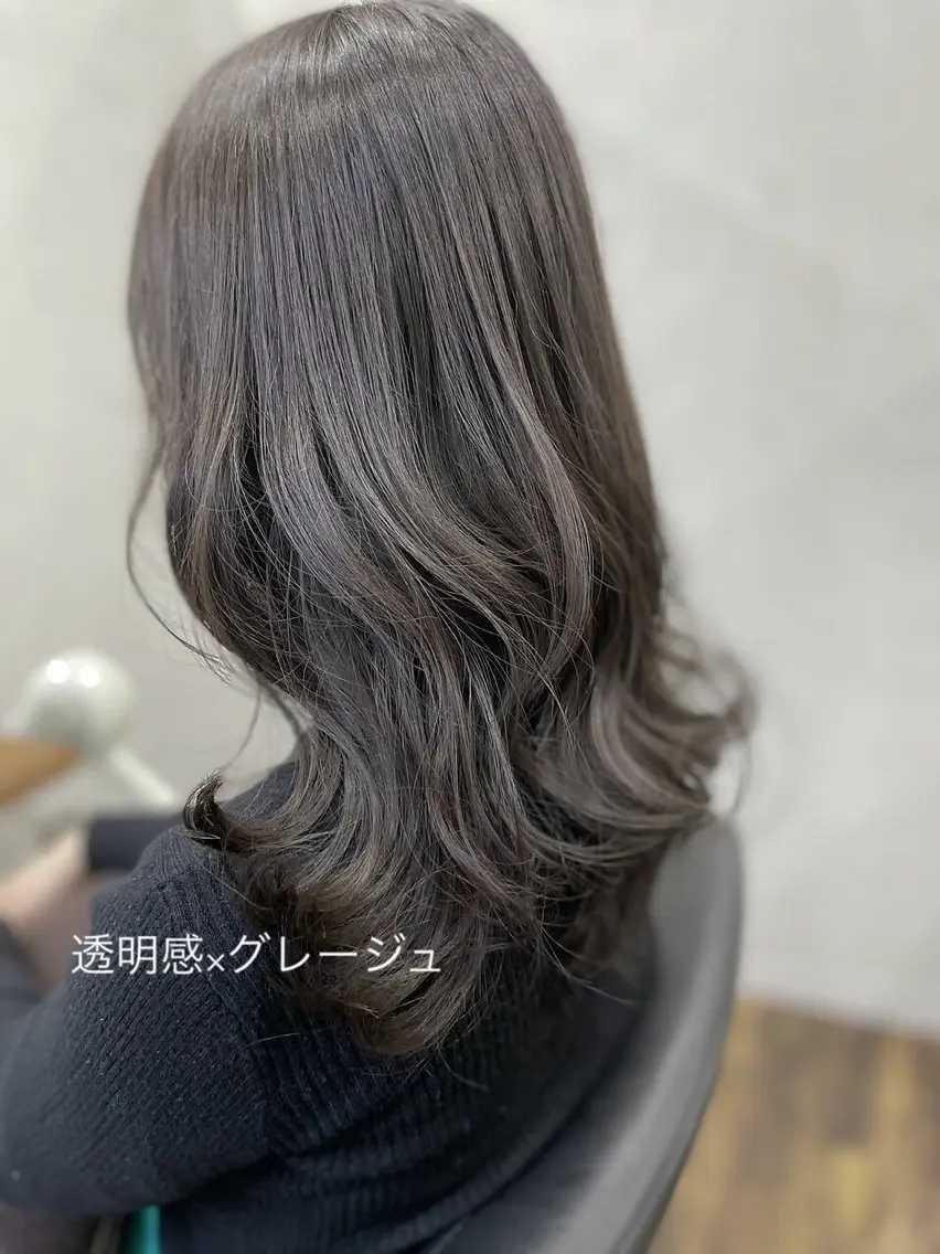 カット+透明感イルミナカラー+クイックトリートメントの写真