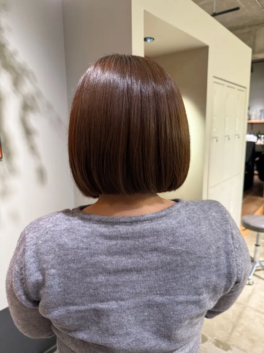 ショート ヘアカラー 安藤 里奈のヘアスタイル
