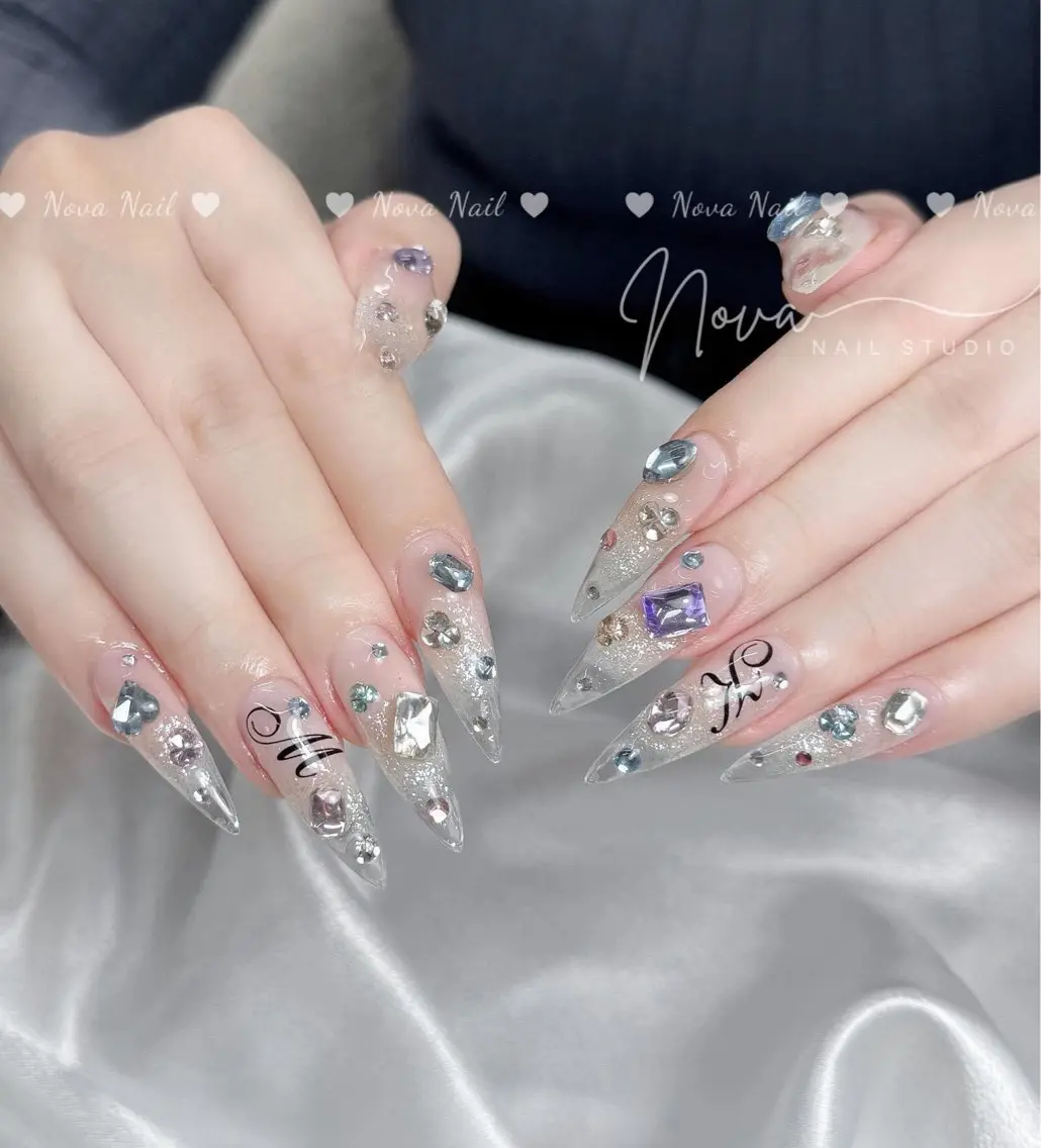 ネイル ハンドネイル ハンドケア Kitty Nail Novaのネイルデザイン