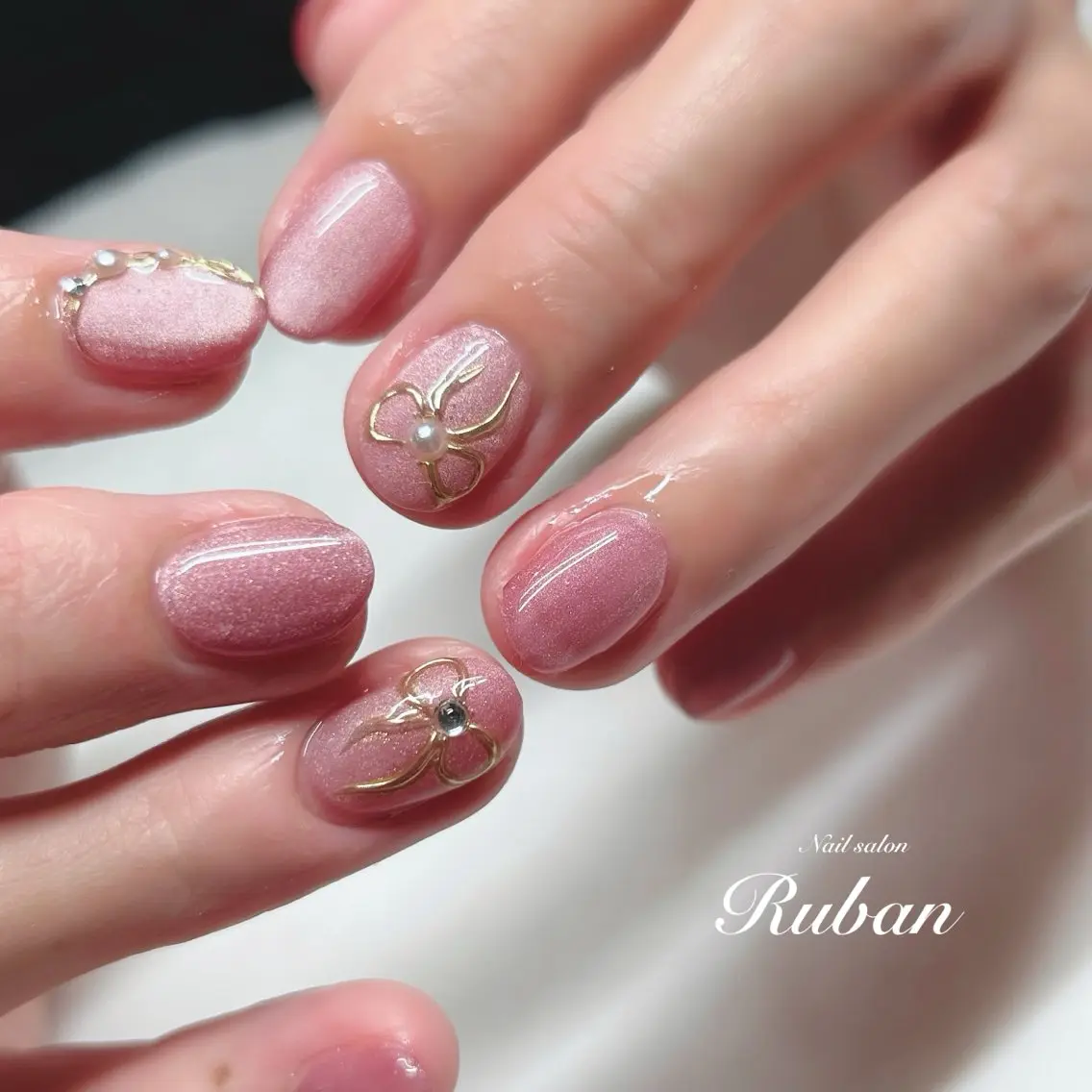 ネイル マグネットネイル リボン Nail salon Rubanのネイルデザイン
