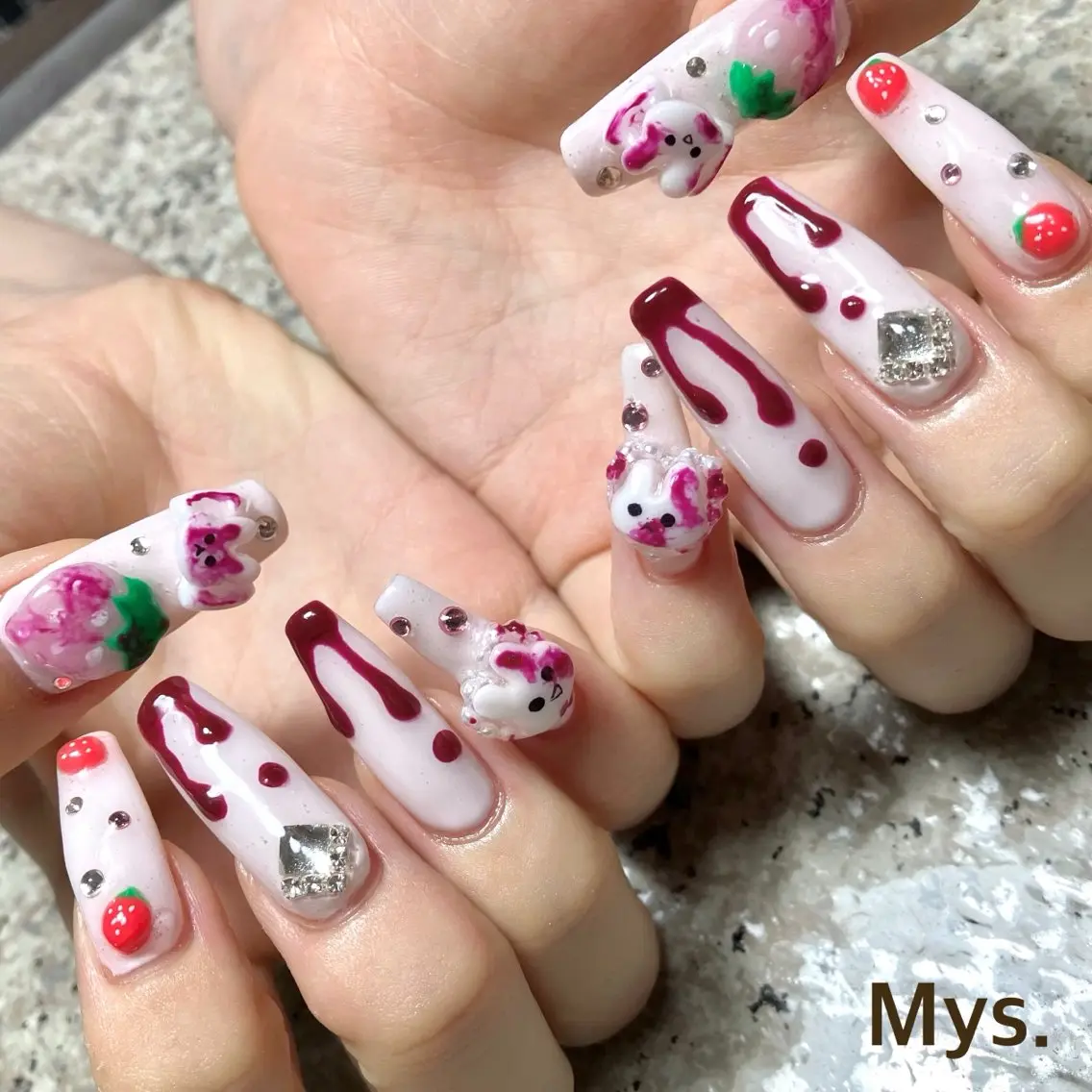 ネイル ハンドネイル Mys. 三上紗紀のネイルデザイン