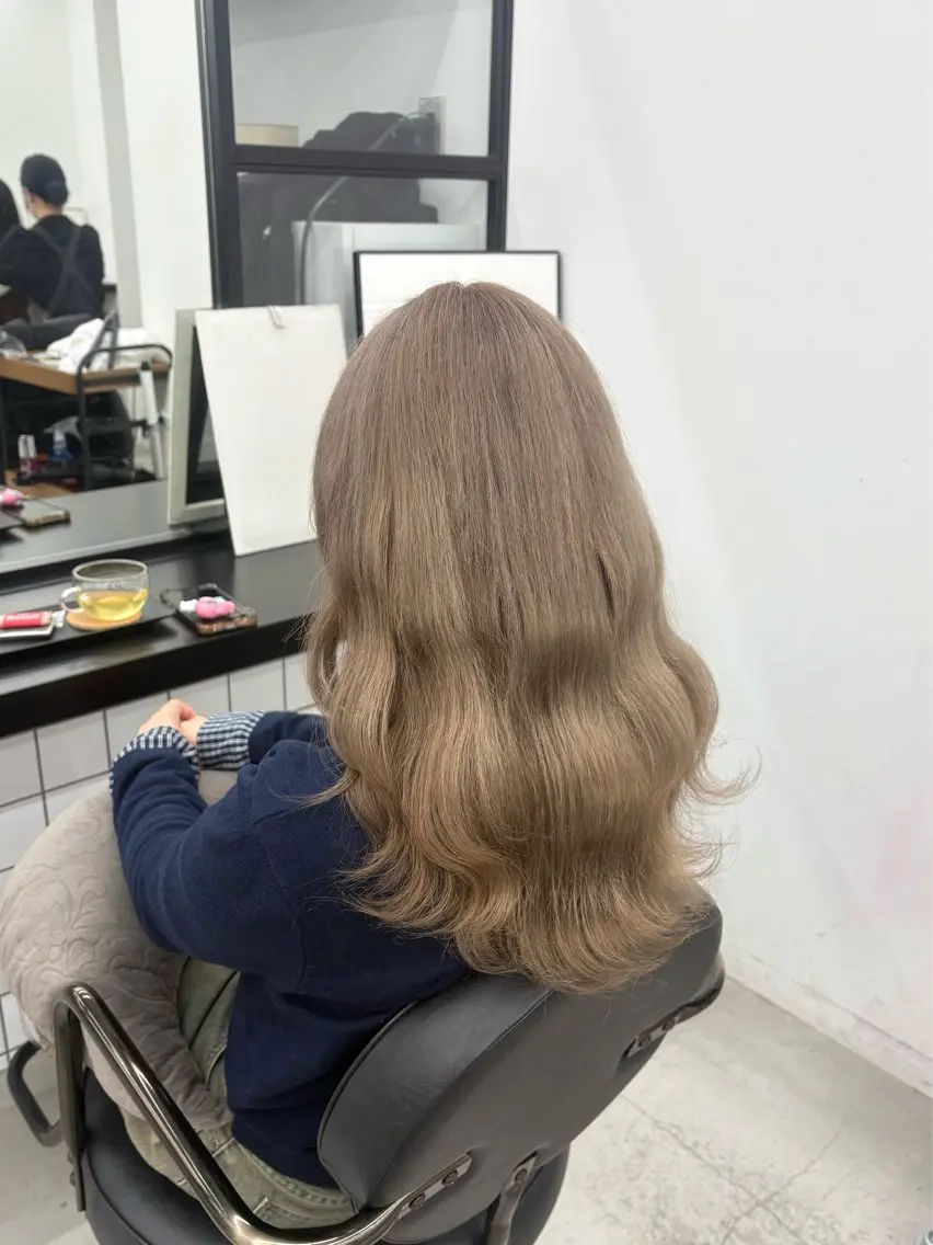 ロング カラー 🌟ゆりあ🌟 JILLSTUDIOのヘアスタイル