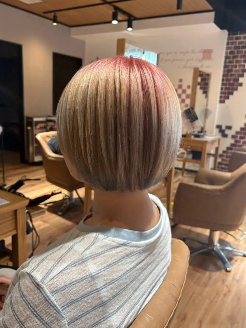 ショート 西村 雪菜のヘアスタイル
