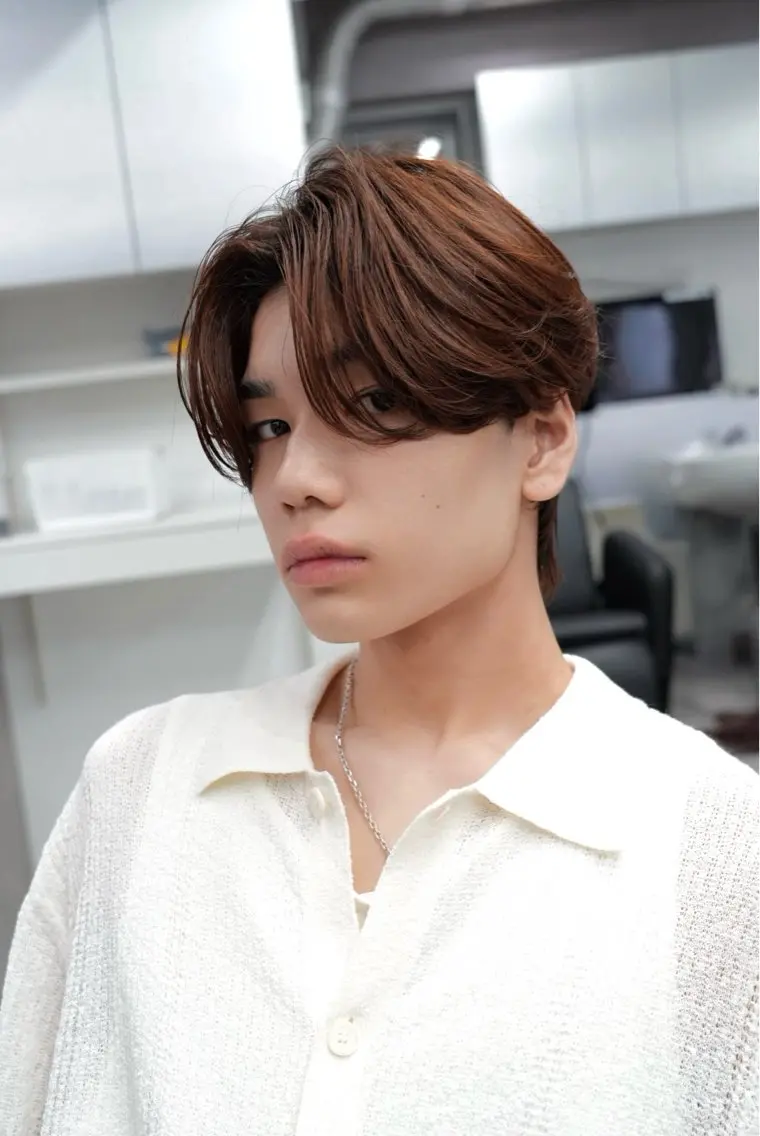 カラー パーマ ヘアアレンジ メンズ センターパート メンズパーマ ニュアンスパーマ カット パーマ ヘアセット (メンズ特化)AKI /古本晃大のヘアスタイル