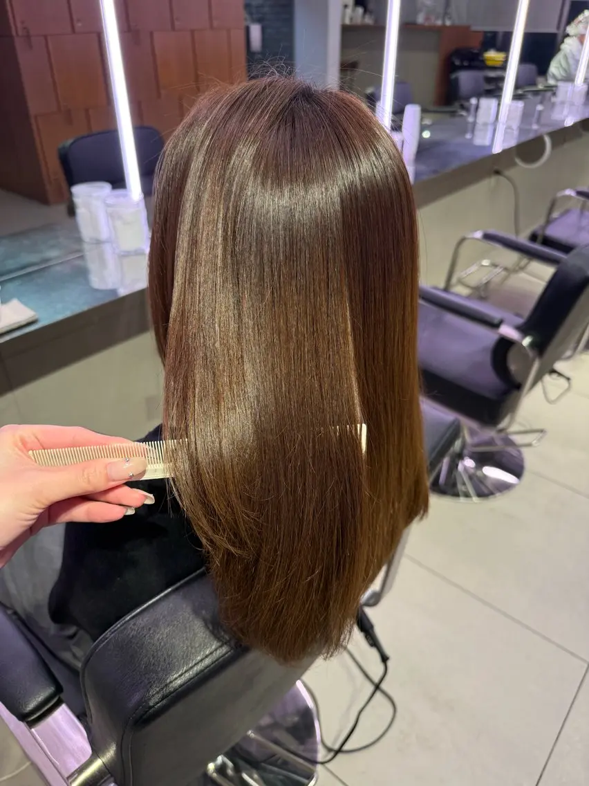 縮毛矯正 シカダ ココア🦌のヘアスタイル