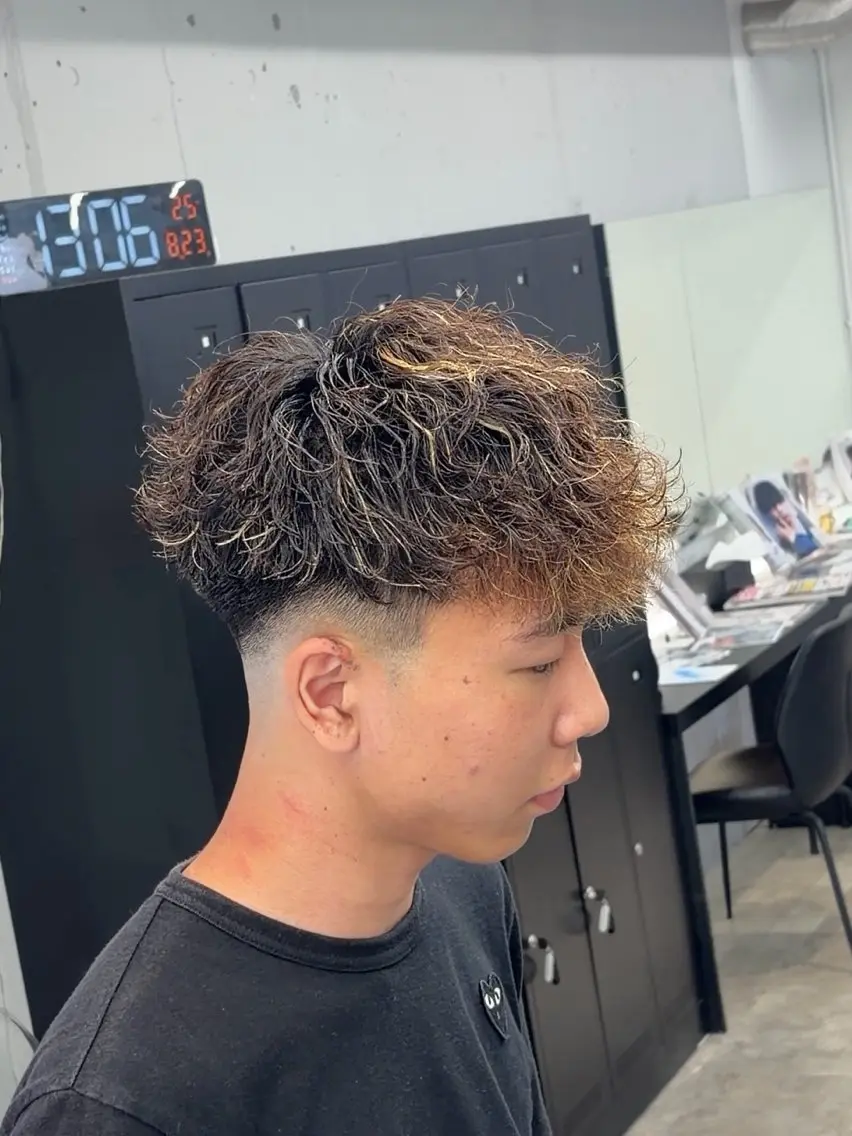 パーマ メンズ カット パーマ 🌀メンズパーマ/シ ョート/きらり🌀のヘアスタイル