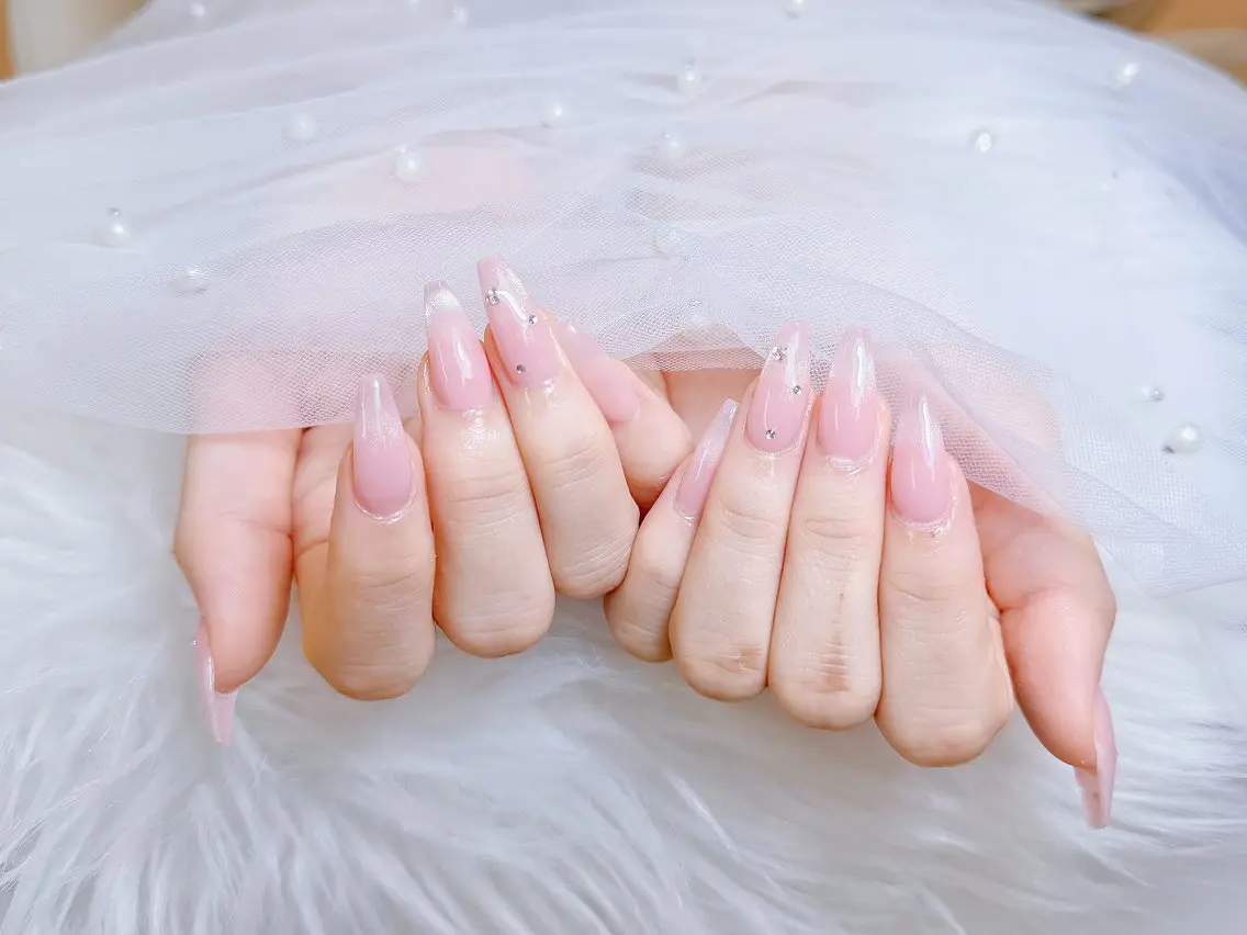 ネイル チークネイル フットネイル 韓国ネイル マグネットネイル 持ち込み ハンドネイル ハンドケア AN NAIL 高田馬場_HOAのネイルデザイン
