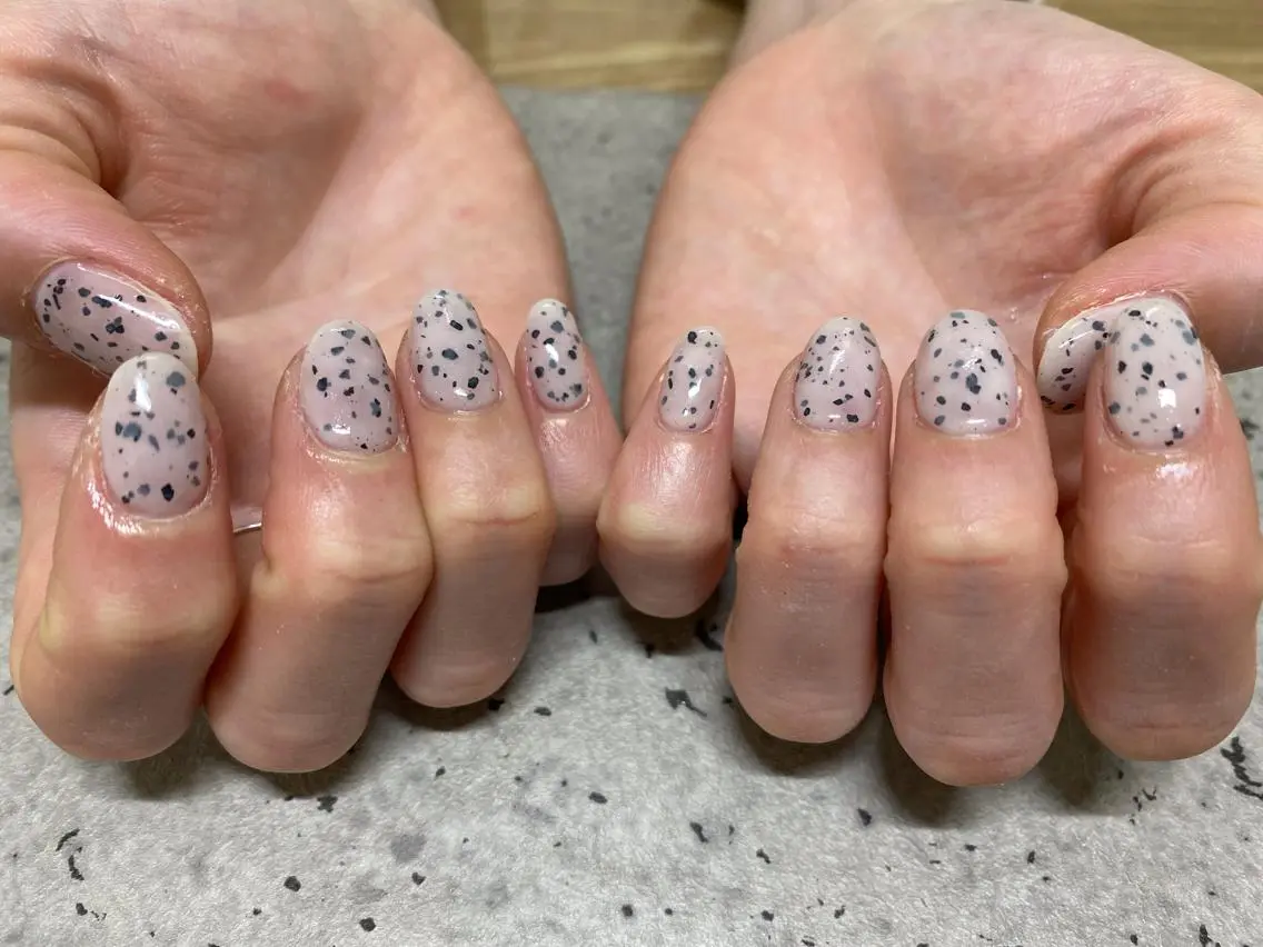 ネイル ジェルネイル ハンドネイル mogunail &blowのネイルデザイン