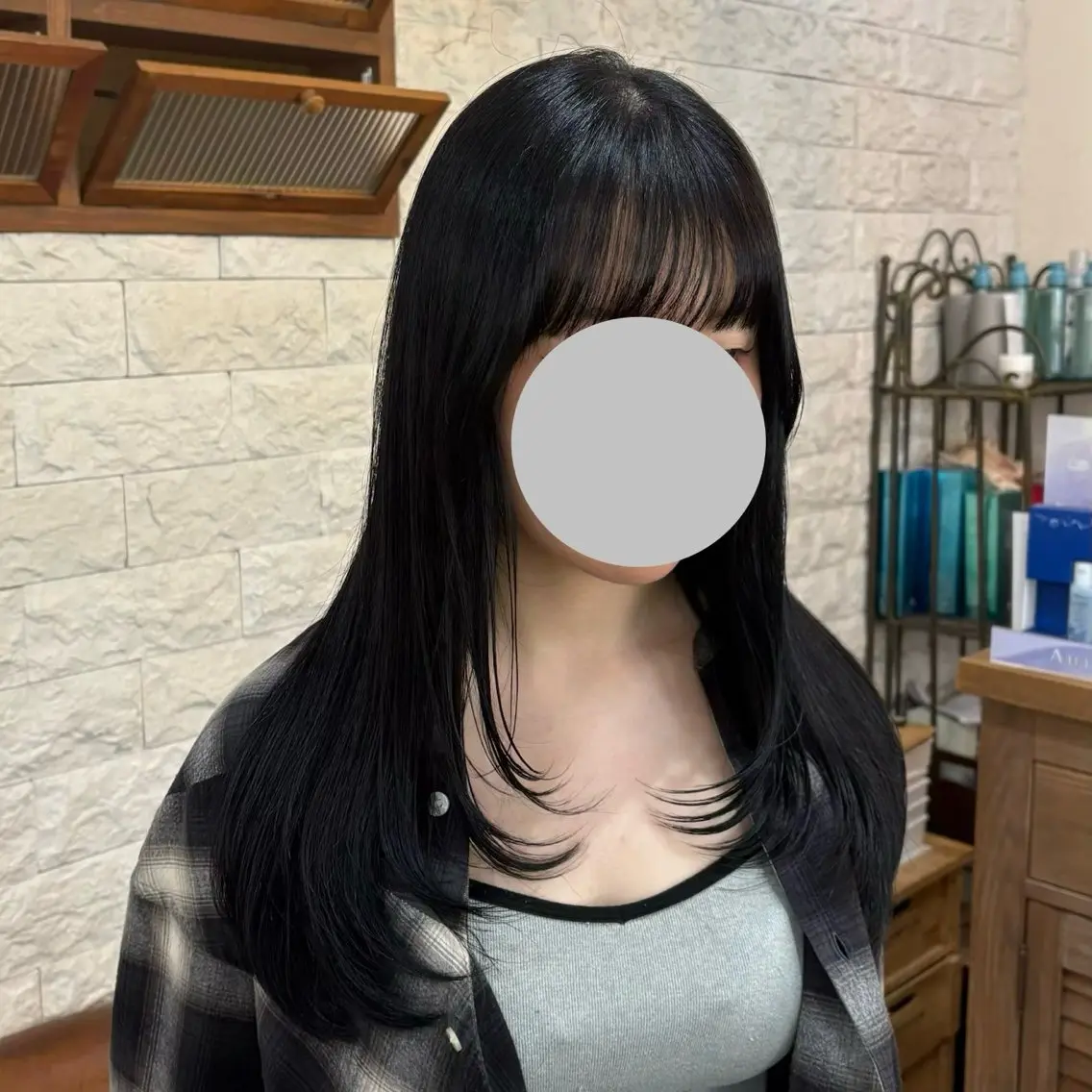 ロング 坂本菜摘 |レイヤーカットのヘアスタイル