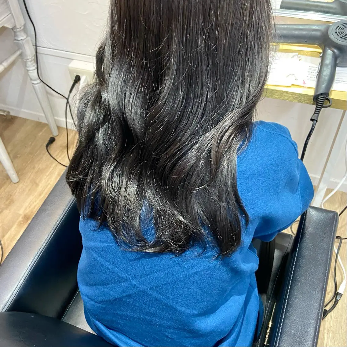 ロング カラー ベージュカラー ブリーチ ケアブリーチ 透明感カラー ダブルカラー mai 🎀 / 梅田美容室のヘアスタイル