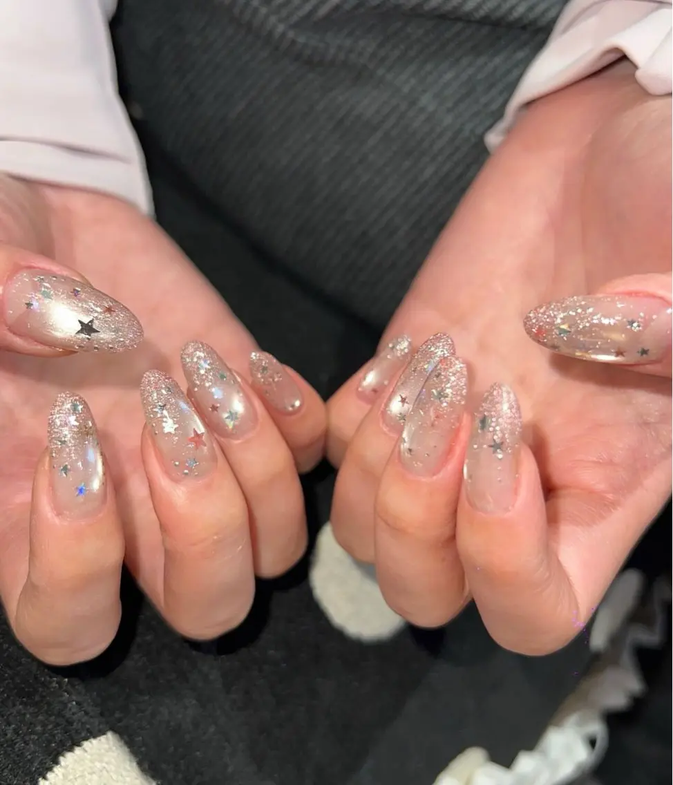 ネイル チークネイル ドット フレンチネイル グラデーション 韓国ネイル ハンドネイル Minette nailrinrinのネイルデザイン