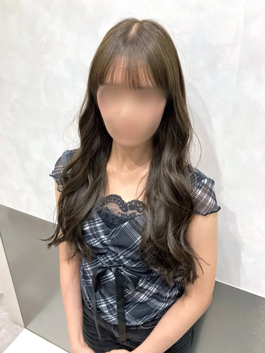 ロング カラー カット ヘアカラー トリートメント 💖ブリーチなし透明 感💖ASAHIのヘアスタイル
