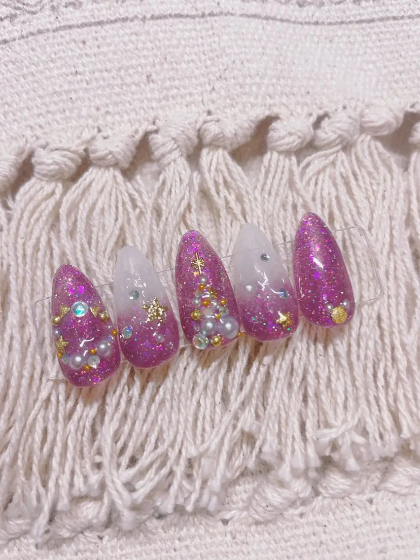ネイル 冬ネイル クリスマス 💫ゆか_ Nailartistのネイルデザイン