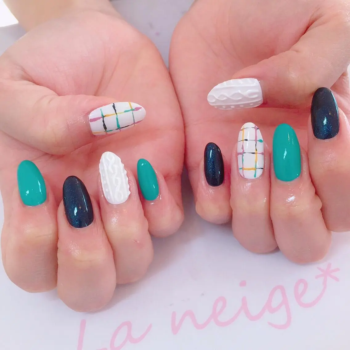 ネイル ロングネイル La neige* yuki 🐩🌙のネイルデザイン