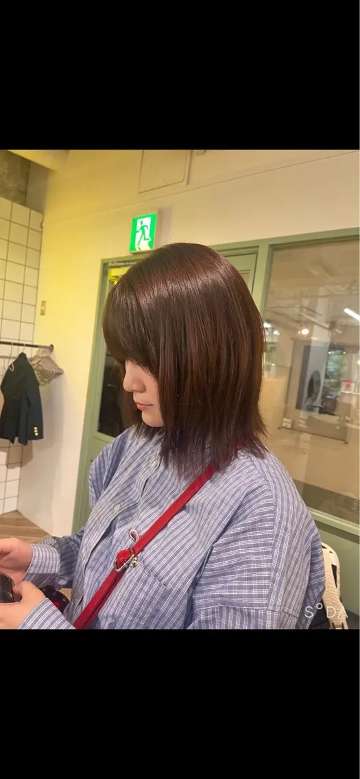 ミディアム ピンクブラウン くびれヘア 韓国風ヘア レイヤーカット カット ヘアカラー トリートメント 縮毛/パーマ/カラー LUVISM佐藤里咲のヘアスタイル