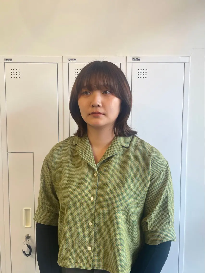 ミディアム くびれヘア 顔周りカット 加藤 里咲のヘアスタイル