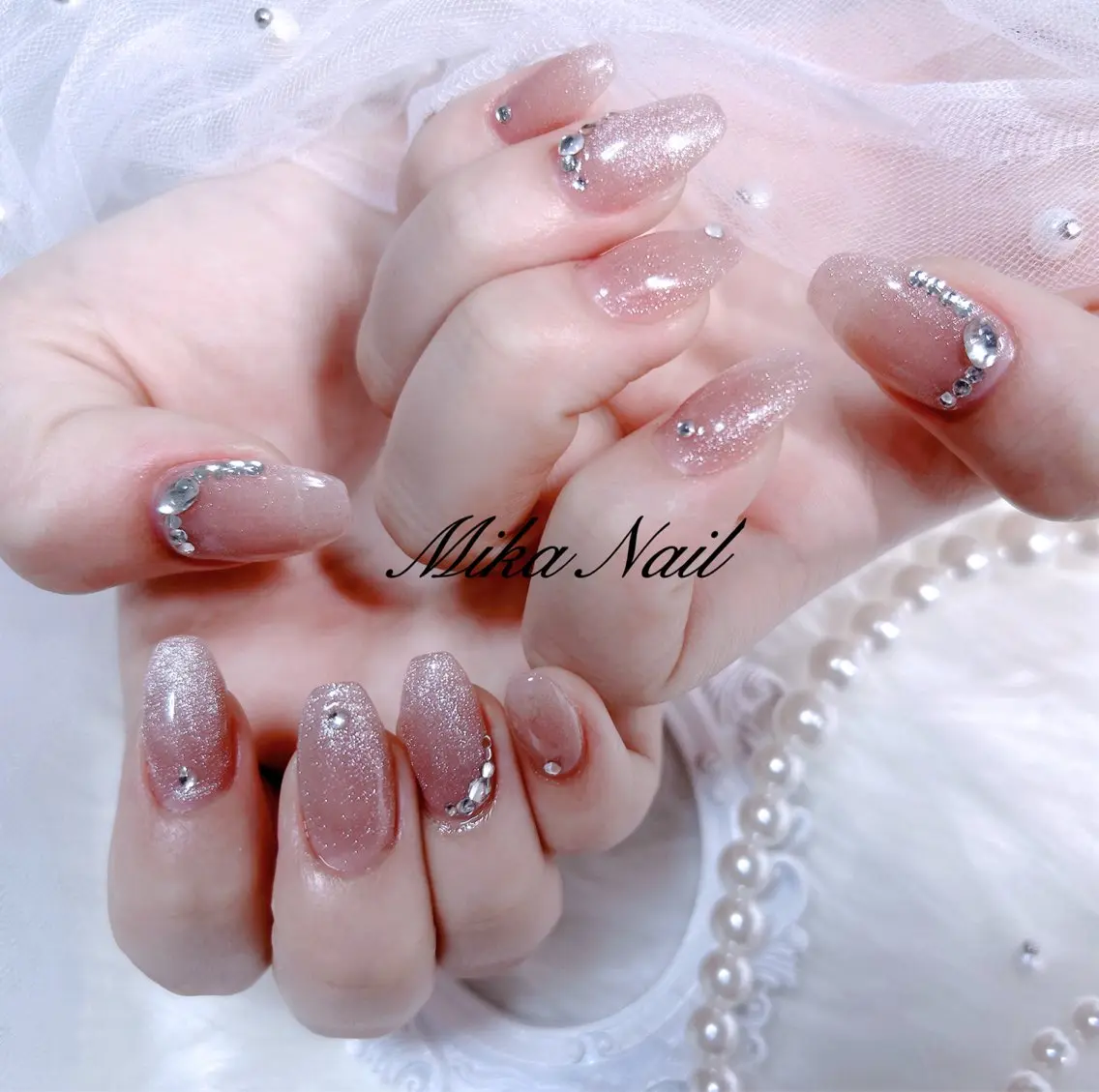 ネイル キラキラネイル マグネットネイル マグネットワンカラー ワンカラーネイル ピンク Mika Nailのネイルデザイン