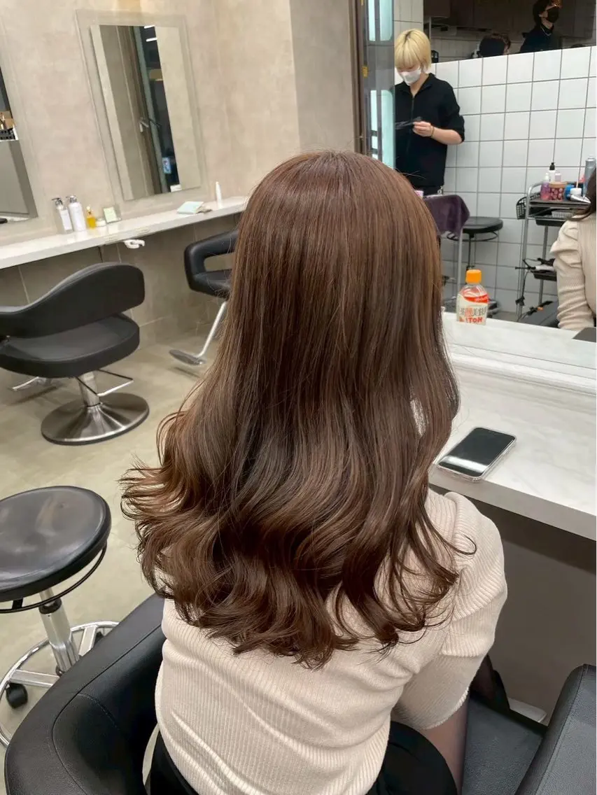 ロング カラー ブリーチ 透明感カラー ダブルカラー ブリーチなしカラー 髪質改善 カット ヘアカラー 透明感🤍レイヤー ベージュ🤍ピンクのヘアスタイル