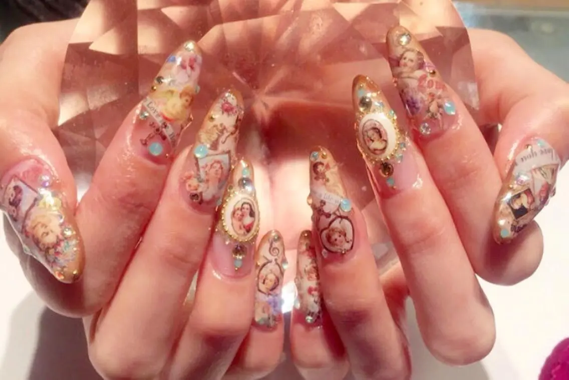 ネイル ロングネイル スカルプネイル ネイルチップ YUN 💅のネイルデザイン