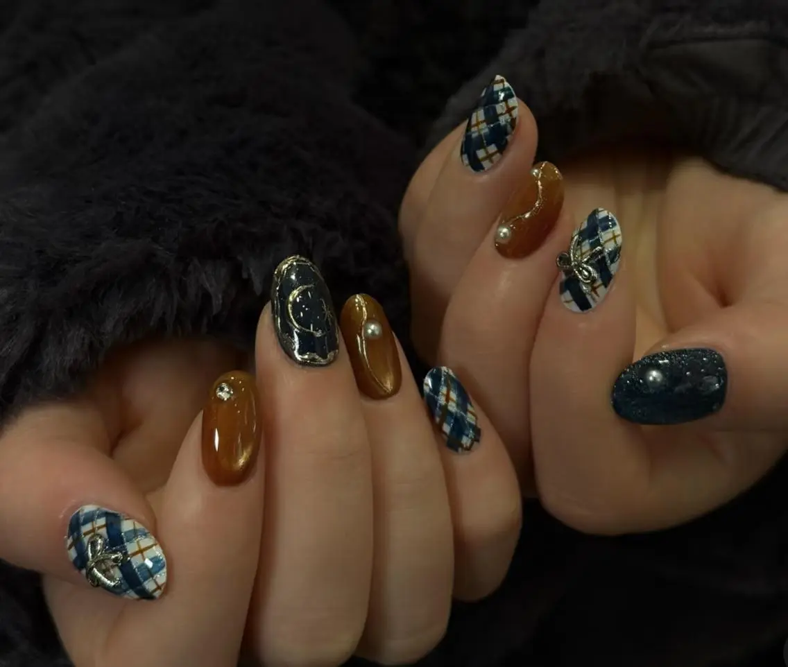 ネイル ハンドネイル ハンドケア 🍑 momo_nailのネイルデザイン