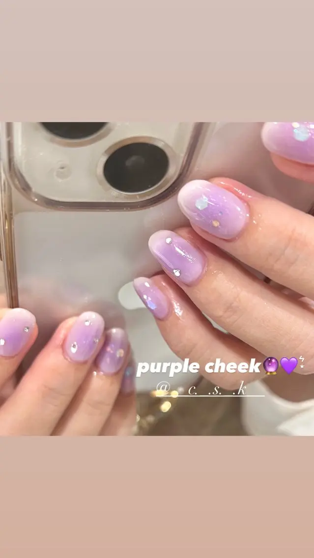 ネイル ストーンネイル ハンドネイル 🎀チーク/ちゅるん 🫧chisa🎀のネイルデザイン