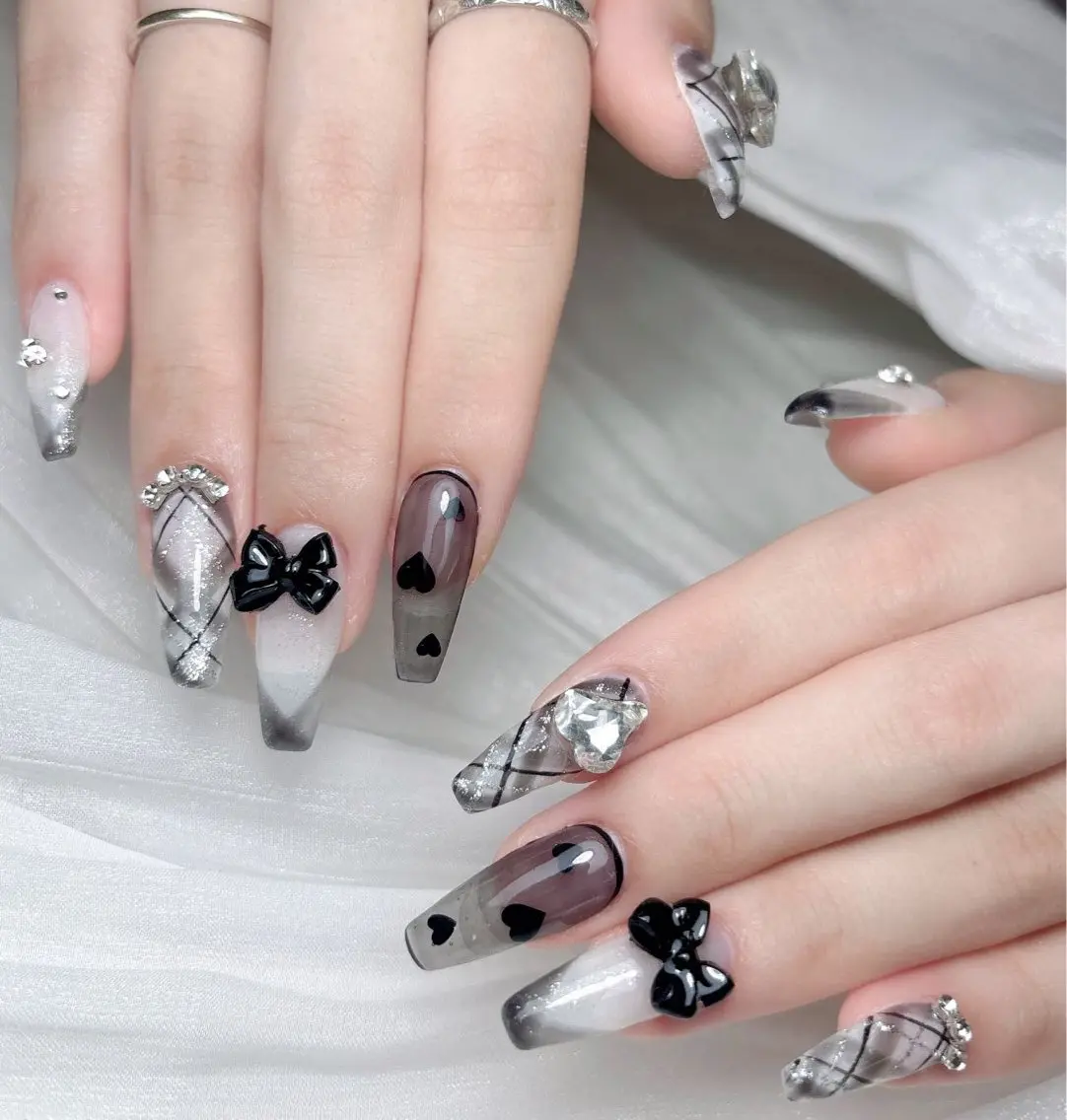 ネイル ハンドネイル M🌷nail 長さだし専門店のネイルデザイン
