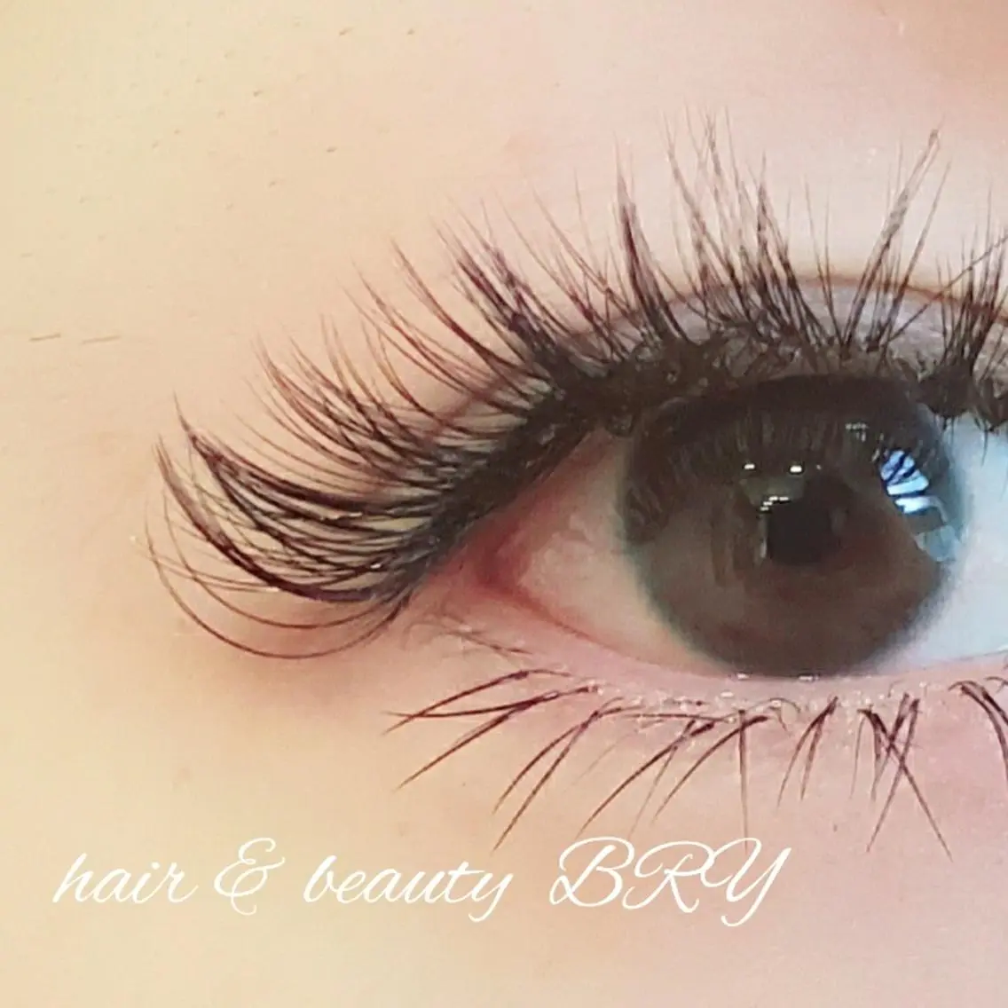 マツエク・マツパ バインドロック カラーマツエク フラットラッシュ ボリュームラッシュ hair& beauty BRYのマツエク・マツパデザイン