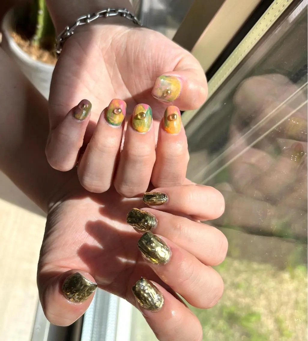 ショート カラー キッズ 2DY NAIL SALONのネイルデザイン