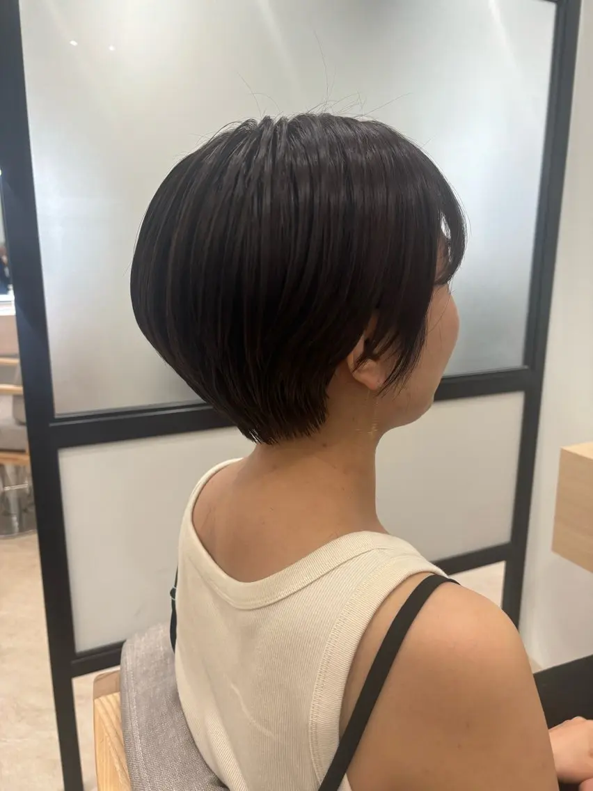 ショート カラー ヘアアレンジ カット ヘアカラー トリートメント kei🤎ベージュ /透明感カラー/博多のヘアスタイル
