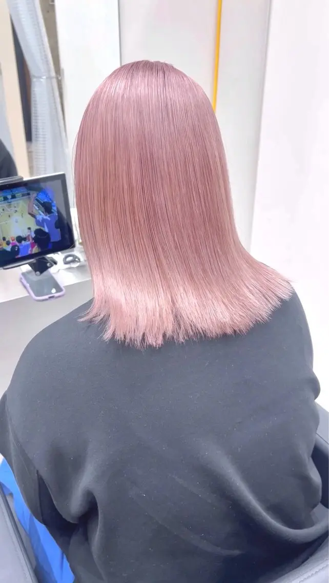 カラー ヘアカラー 河合 愛実のヘアスタイル