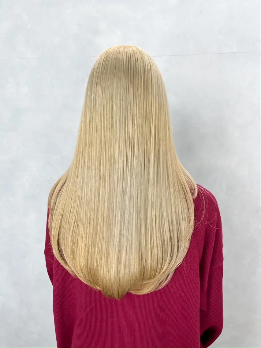 カラー 🩷ハイトーン特化 ayumi🩷のヘアスタイル