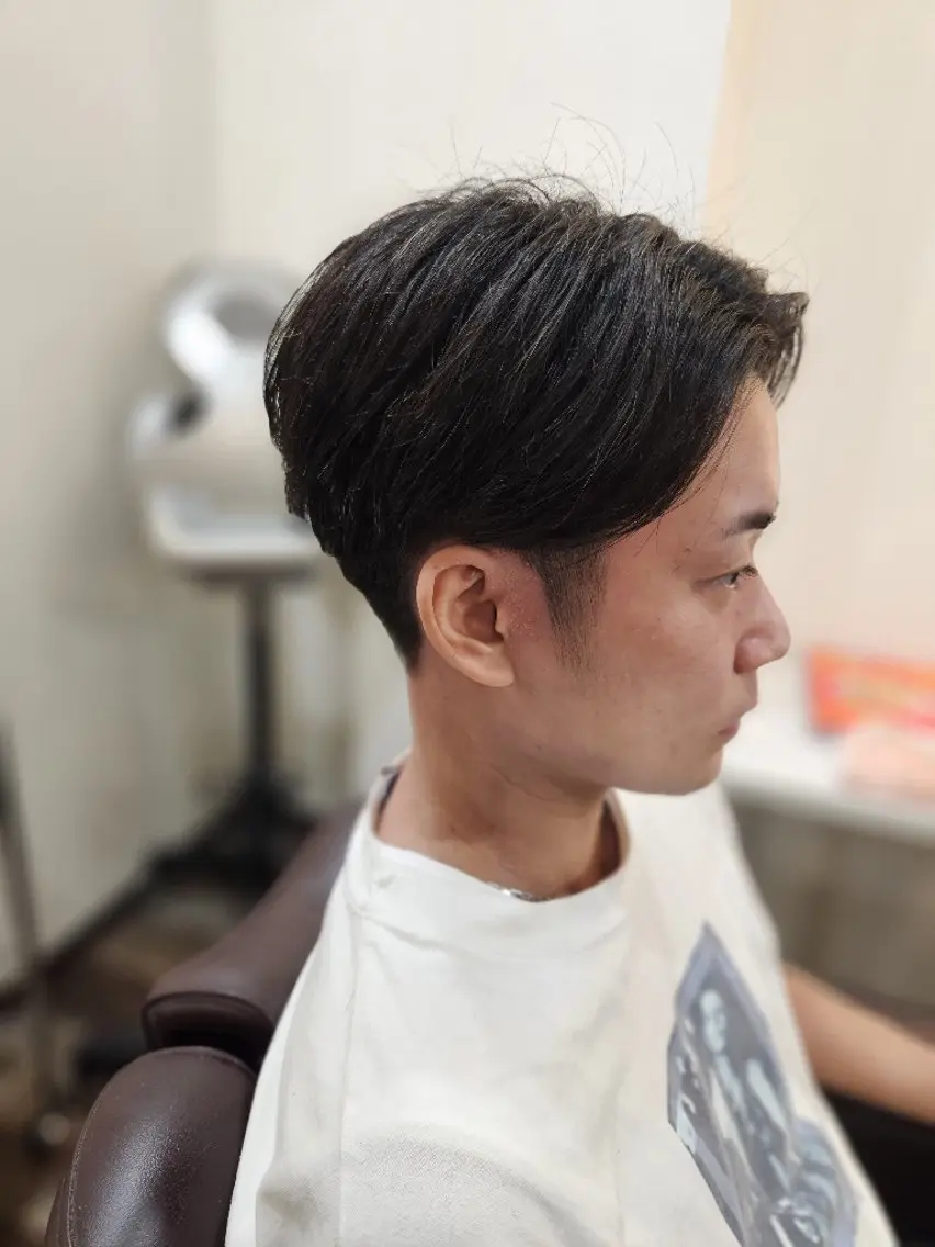 ミディアム メンズ センターパート 大人モテ髪／🍃 ともき/八乙女のヘアスタイル
