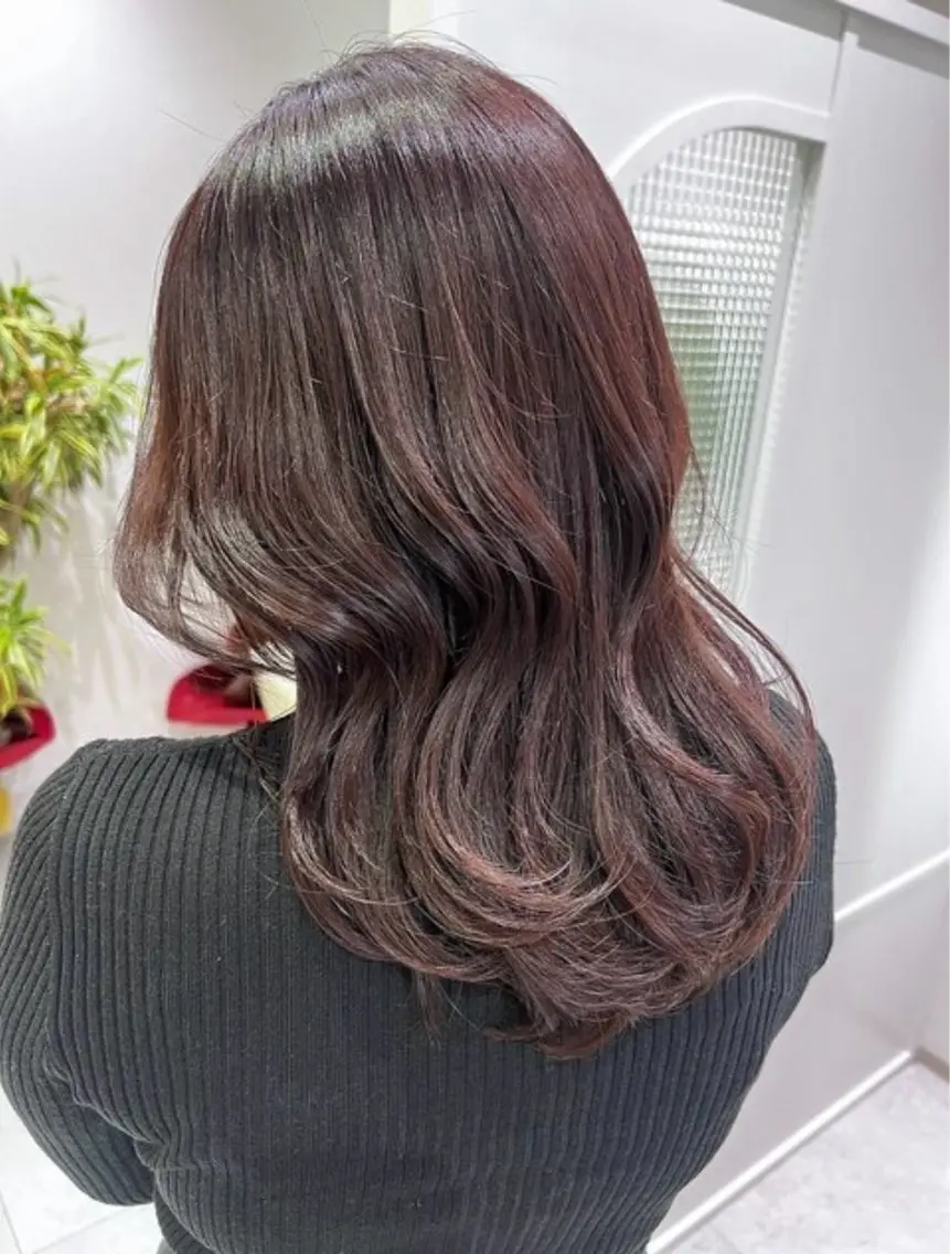 ミディアム カラー ラベンダーカラー ピンクカラー ピンクラベンダー ヘアカラー 〔LaNA〕 Nozomiのヘアスタイル