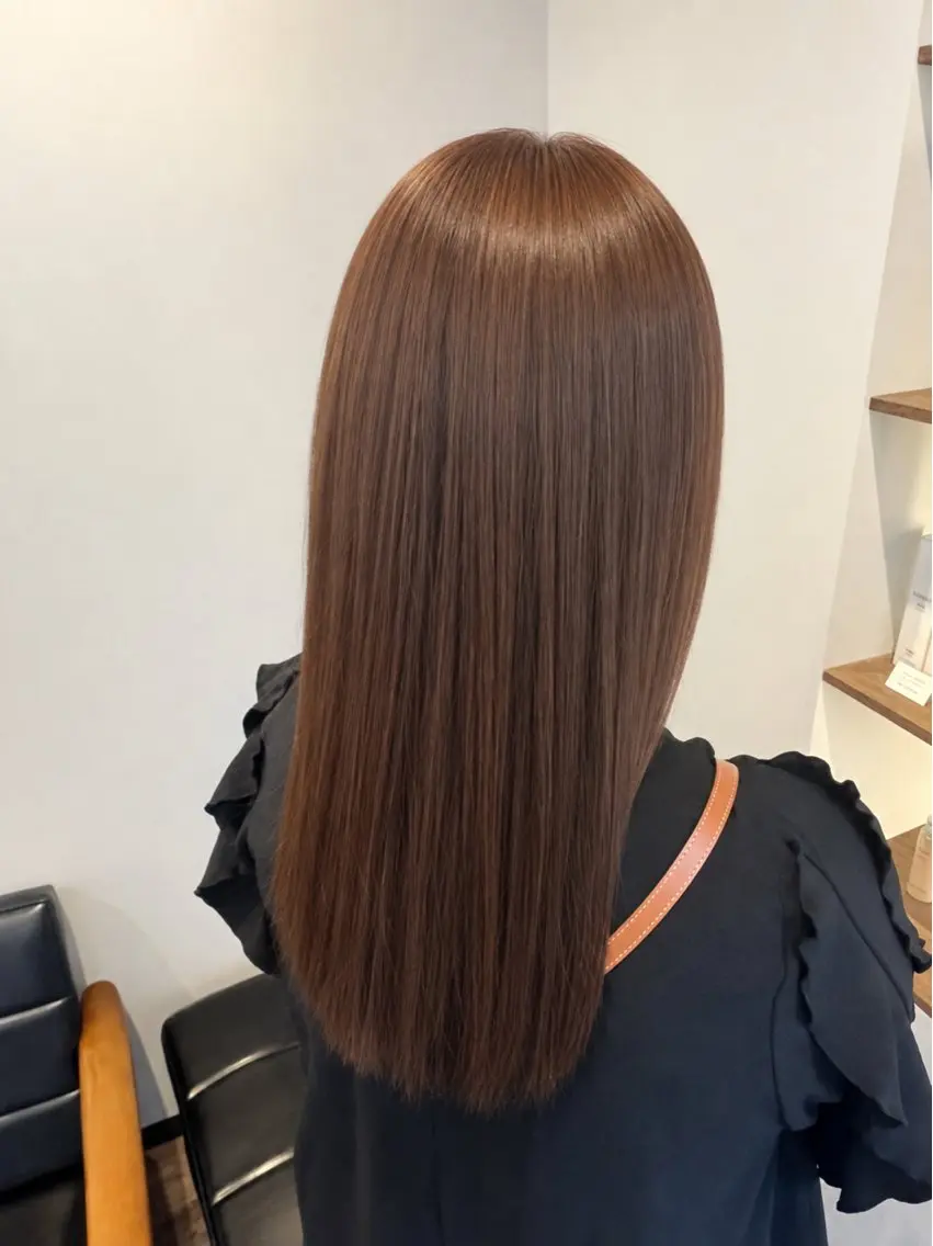 ロング カラー ブラウンカラー ヘアカラー 岡野 玲花のヘアスタイル