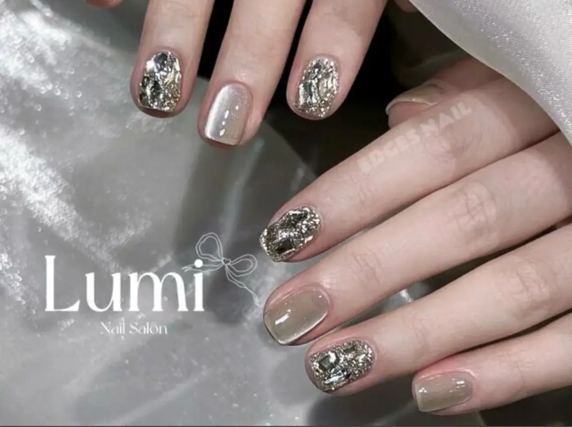 マグネットネイル+ 埋め尽くし2本💎の写真