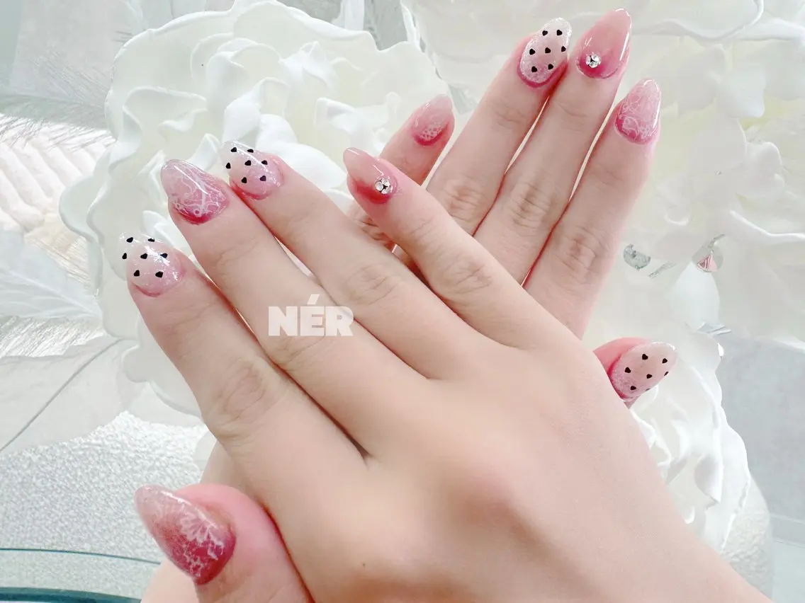 ネイル ハンドネイル NÉR♡ ミノリのネイルデザイン